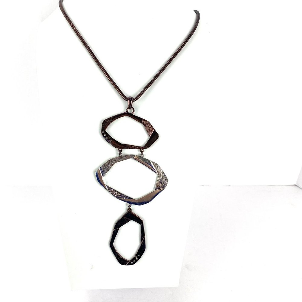 Contemporary Geometric Pendant Necklace - Black